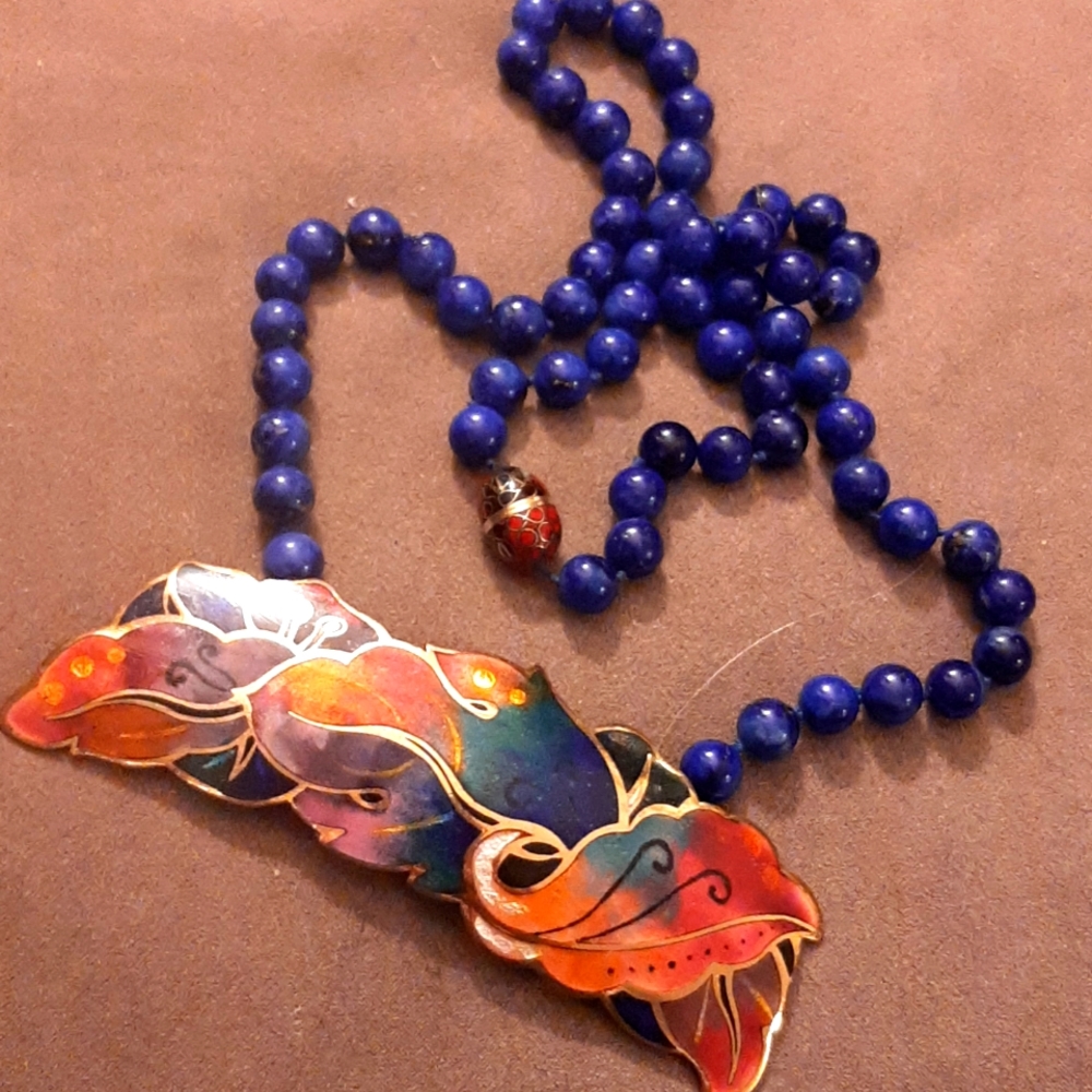 Vintage designer necklace by David Kuo